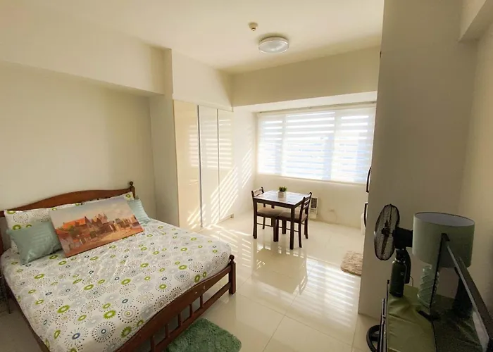 Calyx Ayala Aparthotel Cebu